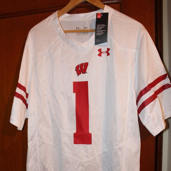 Under Armor Wisconsin Badgers UW Mens Football Jersey Red White Small - Picture 1 of 2